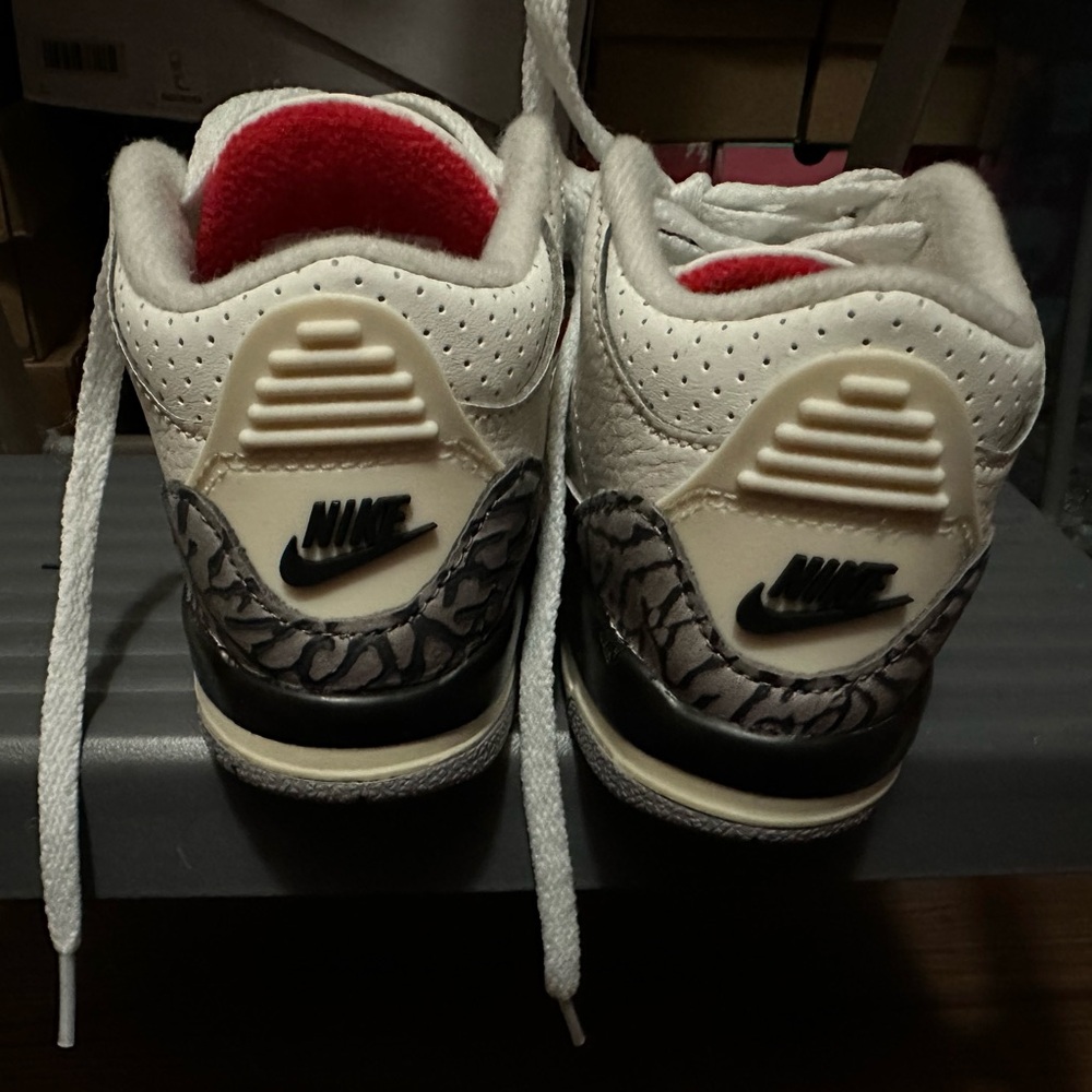 Jordan 3’s
